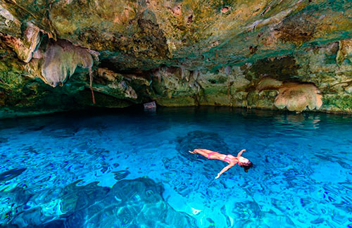 Nadar en Cenotes