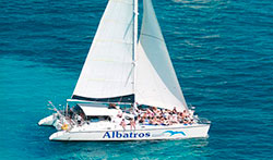 Catamaran tour at Isla Mujeres