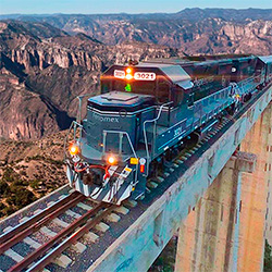 Barrancas del Cobre Express con Tren Chepe