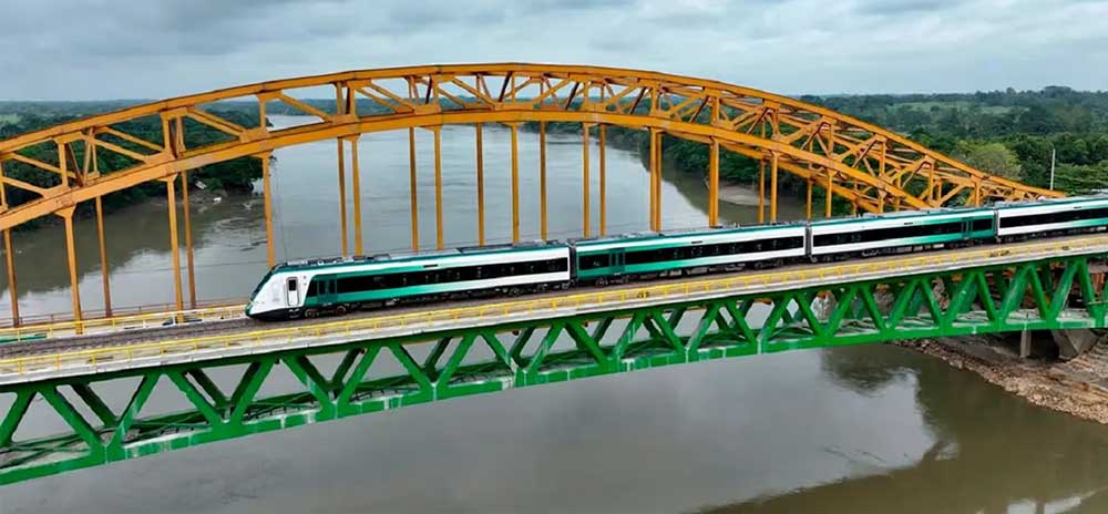 Maya train